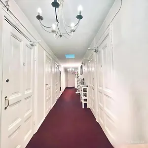 2* Отель Senate